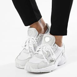 De gros 🎉 Pantalon Femme Poptrash Noir de Only ⭐ -Promos Only Boutique only 189057 15115847 BLACK 20190725T155838 04