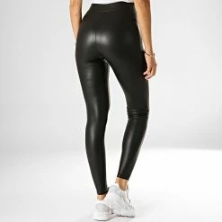 Sortie 🔔 Legging Femme Cool Noir de Only 😍 9 Sortie 🔔 Legging Femme Cool Noir de Only 😍 -Promos Only Boutique only 192928 15187844 BLACK NOOSFW19 20190827T132804 05