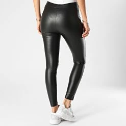 Sortie ❤️ Legging Femme Stine Noir de Only 😉 7 Sortie ❤️ Legging Femme Stine Noir de Only 😉 -Promos Only Boutique only 234961 15216595 BLACK 20201015T141903 04