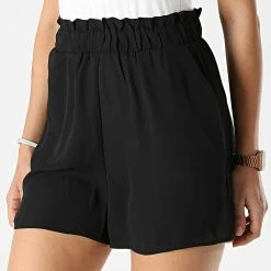 Meilleure vente 🌟 Short Femme Alma Life Noir de Only 💯