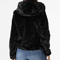 Les meilleures critiques de 👍 Veste Zippée Capuche Fourrure Femme Chris Noir de Only 😍 -Promos Only Boutique only 279103 15156560 BLACK 20210902T161311 04