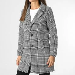 Vente flash ✔️ Manteau Femme New Emma Carreaux Noir Blanc de Only 👏 -Promos Only Boutique only 283968 15237763 CLOUD DANCER JACAEANDA 20210928T161609 03