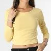 Vente flash ⌛ Top Crop Manches Longues Femme Pure Life Jaune de Only ❤️