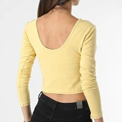 Vente flash ⌛ Top Crop Manches Longues Femme Pure Life Jaune de Only ❤️ 7 Vente flash ⌛ Top Crop Manches Longues Femme Pure Life Jaune de Only ❤️ -Promos Only Boutique only 288073 15248492 JOJOBA 20211014T161434 04