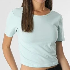Les meilleures critiques de 🔥 Top Crop Femme Pure Life Turquoise de Only 🥰