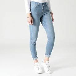 Bon marché 🌟 Jean Skinny Femme New Nikki Life Bleu Wash de Only 👍 6 Bon marché 🌟 Jean Skinny Femme New Nikki Life Bleu Wash de Only 👍 -Promos Only Boutique only 293489 15247683 LIGHT BLUE DENIM 20211209T155037 03