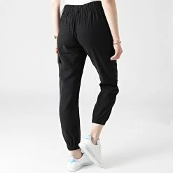 Le moins cher 🥰 Jogger Pant Femme Olli Noir de Only 🌟 -Promos Only Boutique only 293503 15247354 BLACK 20211209T155458 04