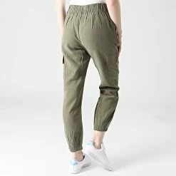 Les meilleures critiques de 🧨 Jogger Pant Femme Olli Vert Kaki de Only 🧨 -Promos Only Boutique only 293504 15247354 KALAMATA 20211209T155751 04