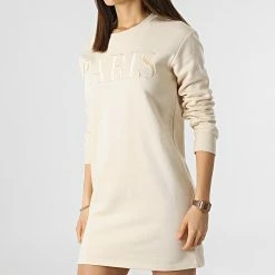 Meilleure affaire 🤩 Robe Sweat Crewneck Femme Paris Beige de Only 🛒 -Promos Only Boutique only 300313 15253928 TAPIOCA PARIS EMB 20220201T161814 03