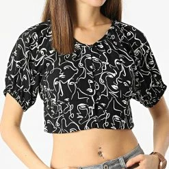 Vente flash 😉 Top Femme Crop Eline Noir de Only 🔔