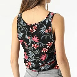 Tout neuf 🤩 Top Femme Top Noir Floral de Only 🥰 -Promos Only Boutique only 301425 15248540 BLACK DREAM JUNG 20220201T164012 04