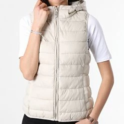 Les meilleures critiques de ⌛ Doudoune Capuche Sans Manches Femme New Tahoe Beige de Only 💯 -Promos Only Boutique only 302212 15205760 PUMICE STONE 20220224T161711 03