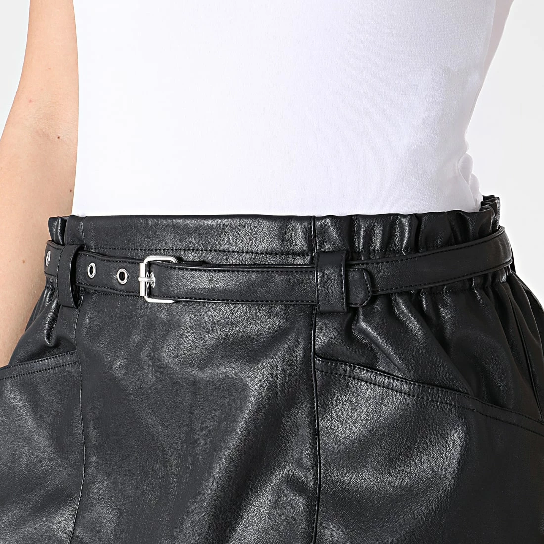 Grosses soldes 👏 Jupe Femme Heidi Noir de Only ⌛ 2 Grosses soldes 👏 Jupe Femme Heidi Noir de Only ⌛ – Image 2