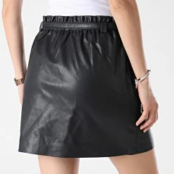 Grosses soldes 👏 Jupe Femme Heidi Noir de Only ⌛ 7 Grosses soldes 👏 Jupe Femme Heidi Noir de Only ⌛ -Promos Only Boutique only 303604 15229099 BLACK 20220224T162451 04