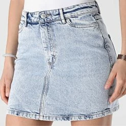 Tout neuf ✨ Jupe Jean Femme Ashape Bleu Wash de Only 😀 6 Tout neuf ✨ Jupe Jean Femme Ashape Bleu Wash de Only 😀 -Promos Only Boutique only 305457 15196756 LIGHT BLUE DENIM 20220223T152949 03