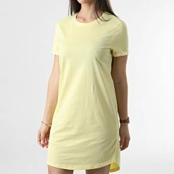 Meilleur prix 🌟 Robe Tee 👚 Shirt Femme May Jaune de Only 🤩