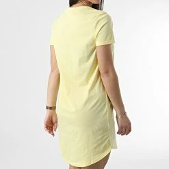 Meilleur prix 🌟 Robe Tee 👚 Shirt Femme May Jaune de Only 🤩 -Promos Only Boutique only 308505 15257475 LEMON MERRINGUE 20220310T161109 04