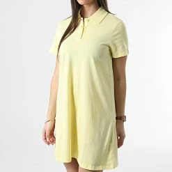 Le moins cher 😉 Robe Polo Femme Fenja Jaune de Only ✨