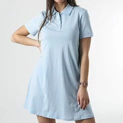 Meilleure vente ❤️ Robe Polo Femme Fenja Bleu Ciel de Only 🥰 -Promos Only Boutique only 308514 15257523 CASHMERE BLUE 20220310T160158 03