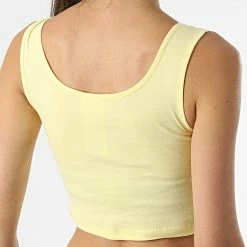 Remise 🎁 Débardeur Femme Crop Kira Jaune de Only 😍 -Promos Only Boutique only 309537 15240303 LEMON MERRINGUE 20220329T155101 04