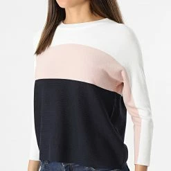 Coupon 🤩 Pull Femme Regitze Blanc Rose Bleu Marine de Only 😉 -Promos Only Boutique only 310102 15157863 CLOUD DANCER WHITE 20220413T161145 03