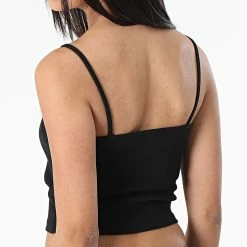 Tout neuf 👍 Top Femme Crop Nessa Noir de Only 😉 -Promos Only Boutique only 313550 15231169 BLACK 20220415T153252 04