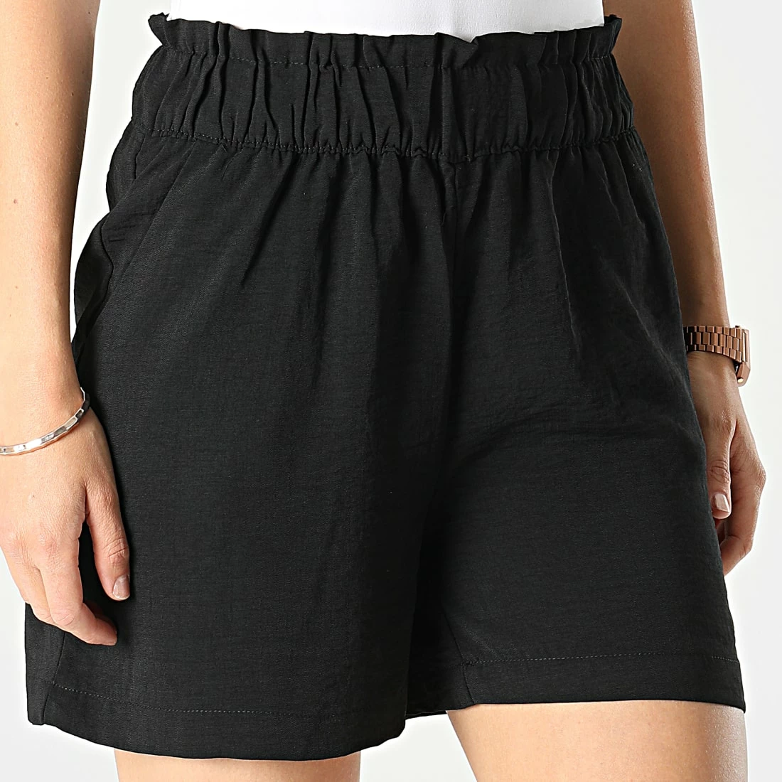 Tout neuf 👍 Short Femme Paperbag Noir de Only 👏 3 Tout neuf 👍 Short Femme Paperbag Noir de Only 👏 – Image 3