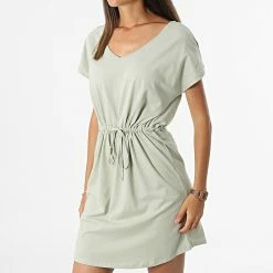 Tout neuf ⭐ Robe Femme Col V Lucia Vert Clair de Only 👏
