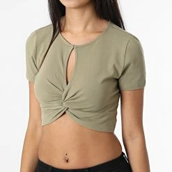 Remise 🔥 Top Femme Crop Live Love Vert Kaki de Only 👏 -Promos Only Boutique only 323204 15277726 MERMAID 20220621T135858 03