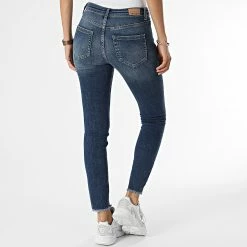 Offres ✔️ Jean Skinny Femme Blush Bleu Denim de Only 😉 -Promos Only Boutique only 330422 15266225 MEDIUM BLUE DENIM 20220808T160649 04