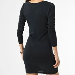 Top 10 ✔️ Robe Femme Beanie Noir de Only ✔️ -Promos Only Boutique only 331557 15265824 BLACK 20220819T140529 04