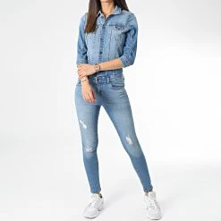Nouveau 👏 Combinaison Jean Femme Julia Bleu Wash de Only ⭐ 6 Nouveau 👏 Combinaison Jean Femme Julia Bleu Wash de Only ⭐ -Promos Only Boutique only 334445 15229468 LIGHT BLUE DENIM 20220912T161346 03