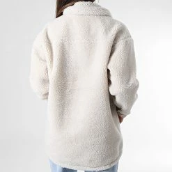 Meilleur prix 👏 Veste Polaire Femme Tanja Beige de Only 🤩 7 Meilleur prix 👏 Veste Polaire Femme Tanja Beige de Only 🤩 -Promos Only Boutique only 336239 15260052 PUMICE STONE 20220920T160126 04