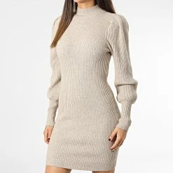 De gros 💯 Robe Pull Femme Katia Beige de Only 🎁