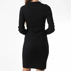 Sortie 👏 Robe Femme Plum 15266078 Noir de Only 👍 -Promos Only Boutique only 338268 15266078 BLACK 20221010T150939 04