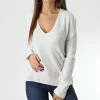 Sortie 🧨 Pull Femme Col V 15207823 Gris Clair de Only ✔️