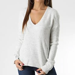 Sortie 🧨 Pull Femme Col V 15207823 Gris Clair de Only ✔️ 6 Sortie 🧨 Pull Femme Col V 15207823 Gris Clair de Only ✔️ -Promos Only Boutique only 339299 15207823 CLOUD DANC MEL 20221010T152400 03