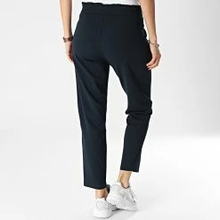 Les meilleures critiques de 🌟 Pantalon Femme Catia Bleu Marine de Only 🔥 -Promos Only Boutique only 339418 15208415 SKY CAPTAIN 20221110T145938 04