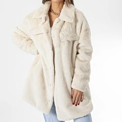 Le moins cher 🎁 Manteau Femme Fourrure Vida Shacket Beige de Only ⭐