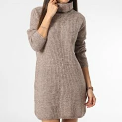 Budget 👍 Robe Pull Col Roulé Femme Ingeborg Marron Clair de Only ✔️