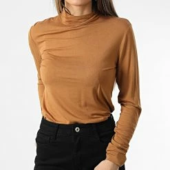 Meilleur prix ✔️ Tee 👚 Shirt Manches Longues Femme Sandy Camel de Only 😍 -Promos Only Boutique only 342188 15242830 CHIPMUNCK 20221115T155120 03