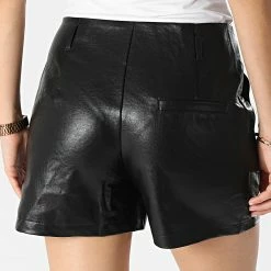 Grosses soldes 🤩 Short Femme Kenny Noir de Only ⭐ -Promos Only Boutique only 343862 15274846 BLACK 20221124T085205 04