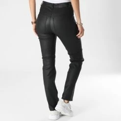 Les meilleures critiques de 🤩 Jean Regular Fit Femme Thunder Noir de Only 😍 -Promos Only Boutique only 346043 15278160 BLACK 20221110T143152 04