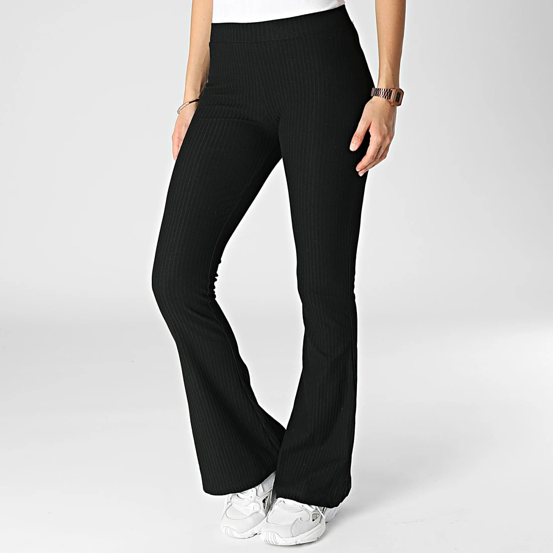 Sortie 👏 Pantalon Femme Emma Noir de Only ❤️ 1 Sortie 👏 Pantalon Femme Emma Noir de Only ❤️