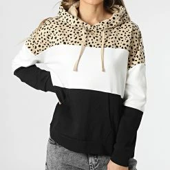 Les meilleures critiques de 👍 Sweat Capuche Femme Isabelle Noir Léopard de Only 🤩 -Promos Only Boutique only 347760 15287656 BLACK LEO CREAM 20221124T085907 03